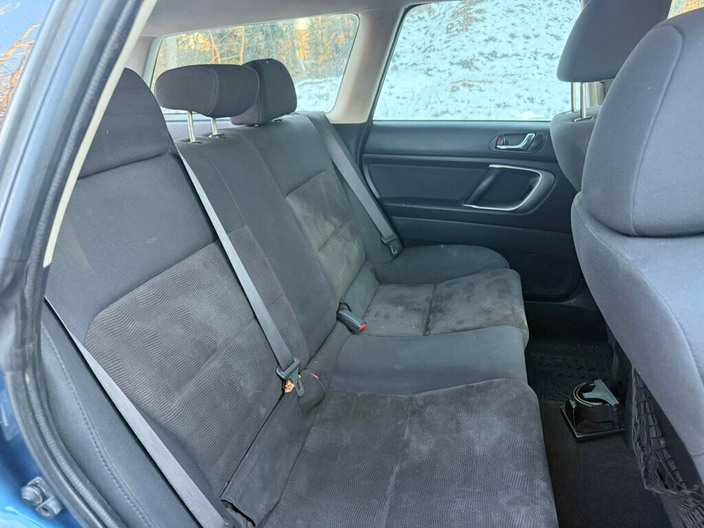 2008 Subaru Outback - 22604287 - 16