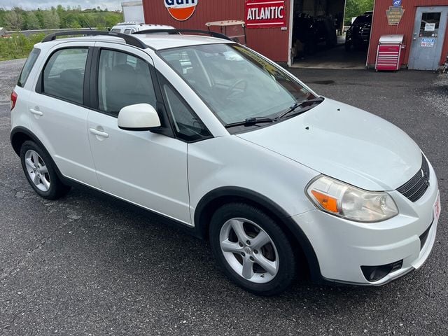 2008 Suzuki SX4 AWD, Reliable and Fuel Efficient - 23001290 - 1