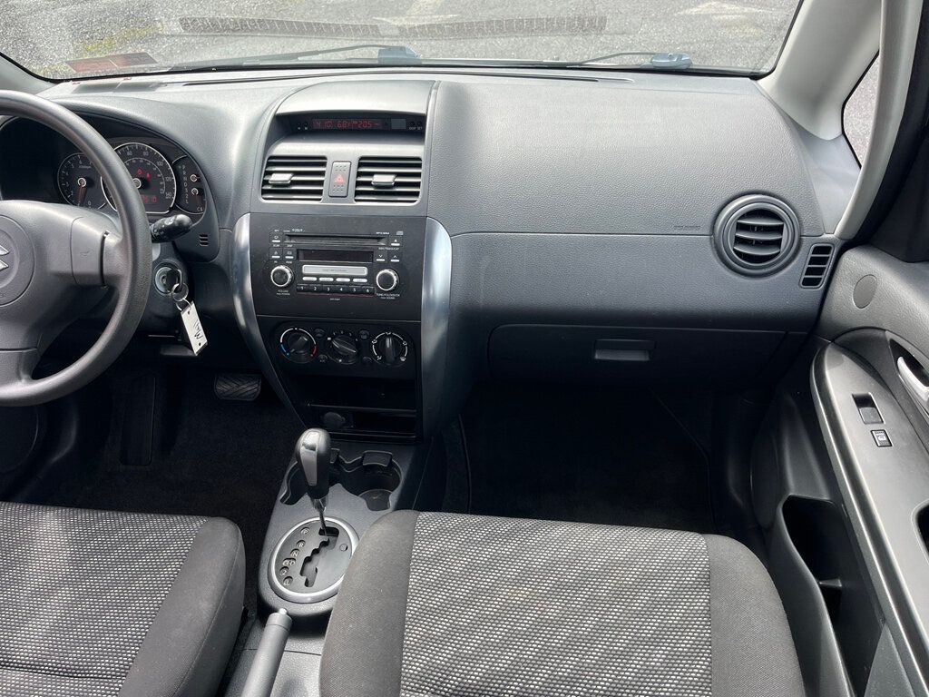 2008 Suzuki SX4 AWD, Reliable and Fuel Efficient - 23001290 - 22
