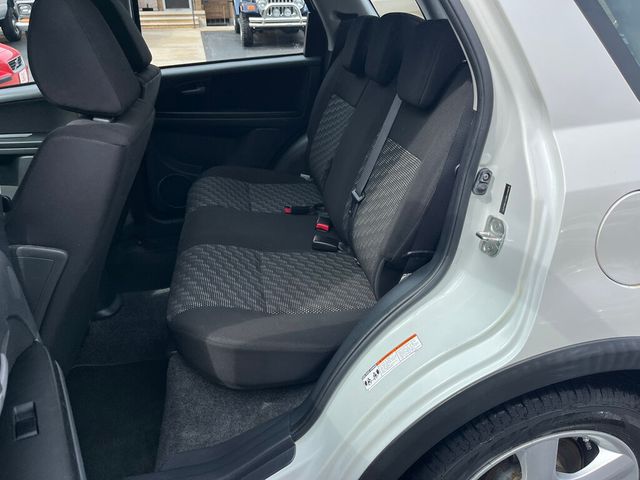 2008 Suzuki SX4 AWD, Reliable and Fuel Efficient - 23001290 - 27