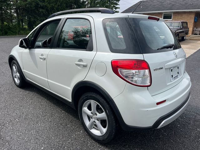 2008 Suzuki SX4 AWD, Reliable and Fuel Efficient - 23001290 - 5