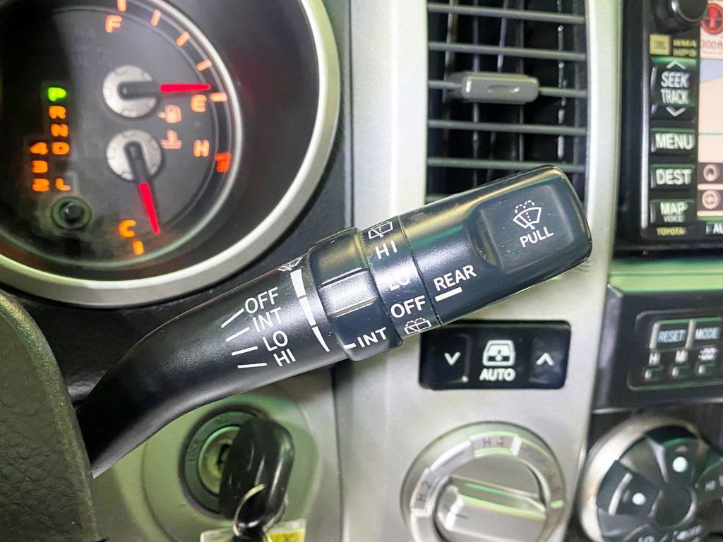 2008 Toyota 4Runner 4WD V6 Limited photo 24