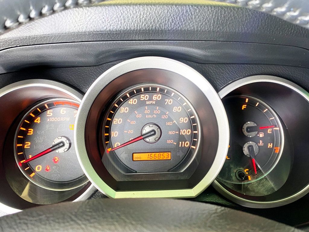 2008 Toyota 4Runner 4WD V6 Limited photo 25