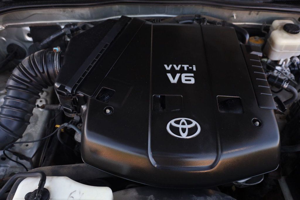 Toyota 4Runner photo 14