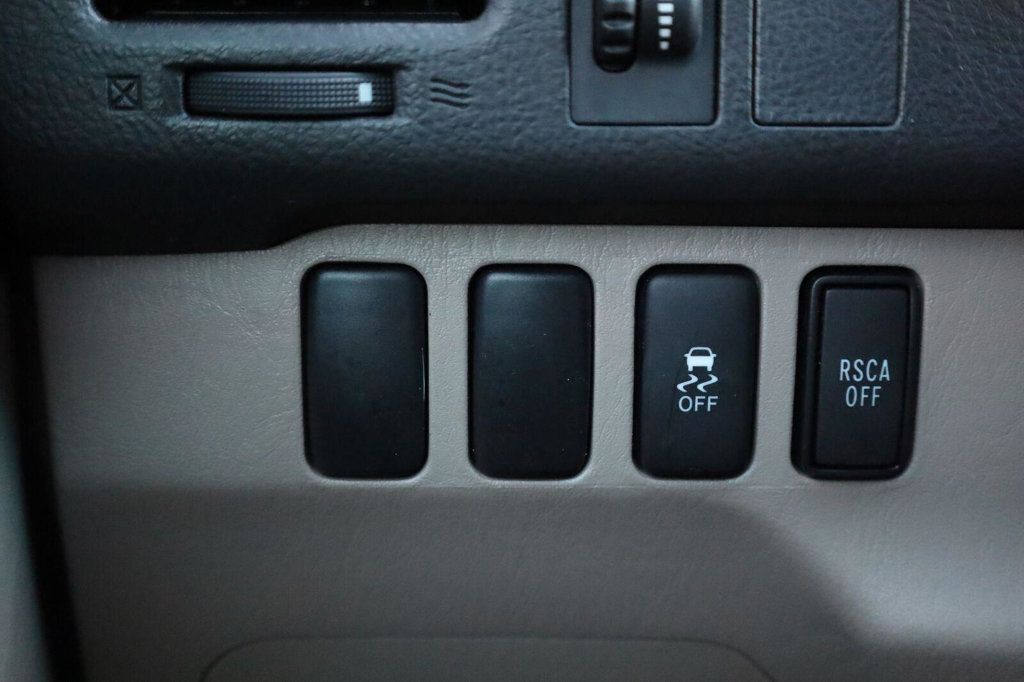 Toyota 4Runner photo 35