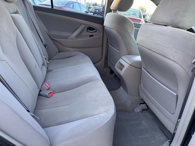 2008 Toyota Camry LE 4dr Sedan 5A - 23055541 - 15