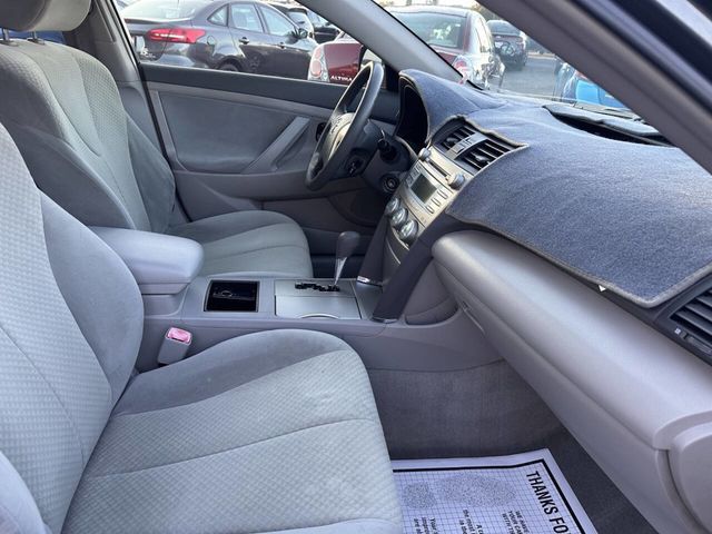 2008 Toyota Camry LE 4dr Sedan 5A - 23055541 - 18