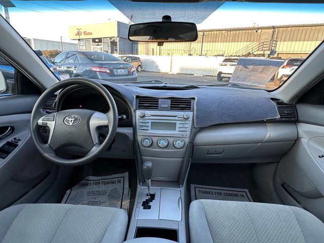 2008 Toyota Camry LE 4dr Sedan 5A - 23055541 - 20