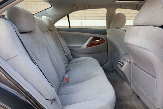 2008 Toyota Camry XLE - 23081988 - 24