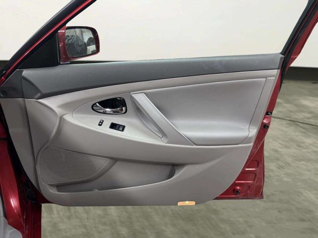 2008 Toyota Camry Hybrid 4dr Sedan - 22976958 - 17