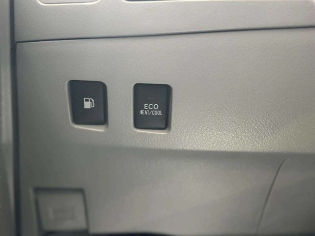 2008 Toyota Camry Hybrid 4dr Sedan - 22976958 - 35