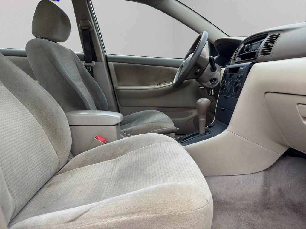 2008 Toyota Corolla 4dr Sedan Automatic LE - 23045844 - 17