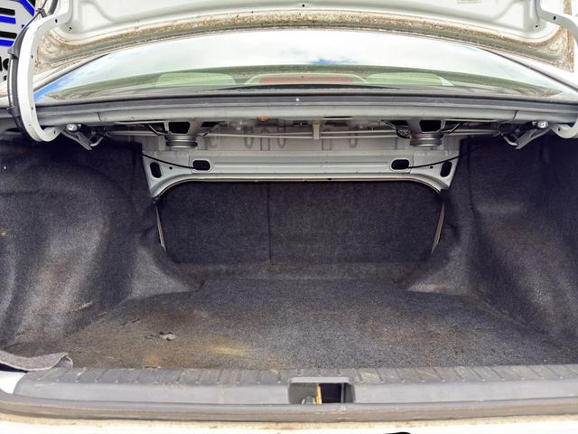 2008 Toyota Corolla 4dr Sedan Automatic LE - 23045844 - 19