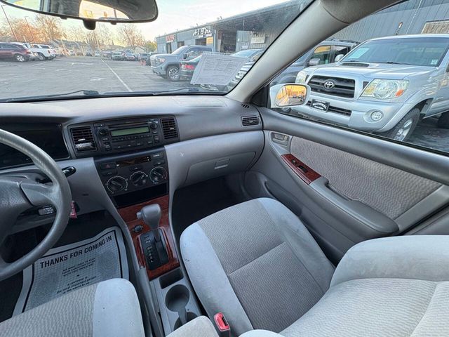 2008 Toyota Corolla 4dr Sedan Automatic LE - 22968421 - 10