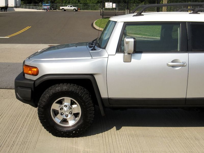 2008 Toyota FJ Cruiser 4WD 4dr Automatic - 22049613 - 6