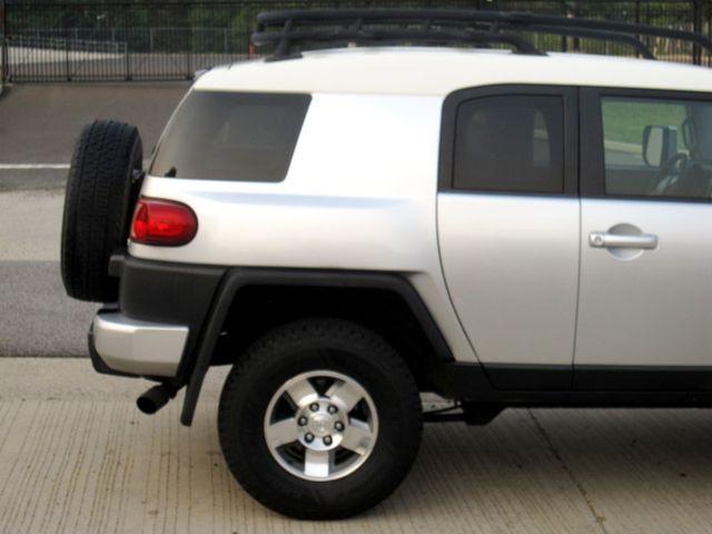 2008 Toyota FJ Cruiser 4WD 4dr Automatic - 23055405 - 10