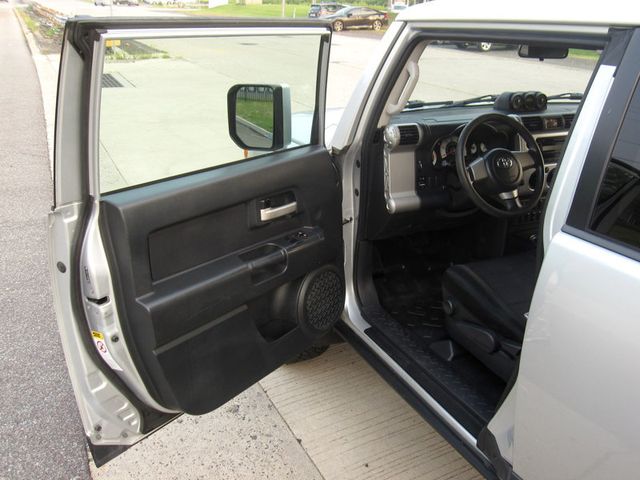 2008 Toyota FJ Cruiser 4WD 4dr Automatic - 23055405 - 15