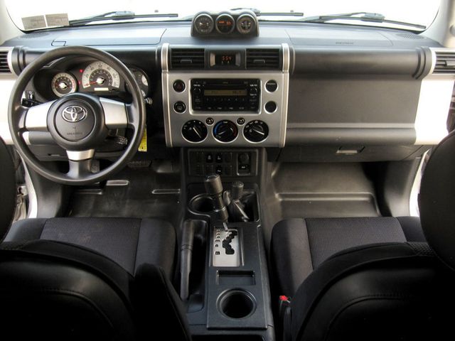 2008 Toyota FJ Cruiser 4WD 4dr Automatic - 23055405 - 19