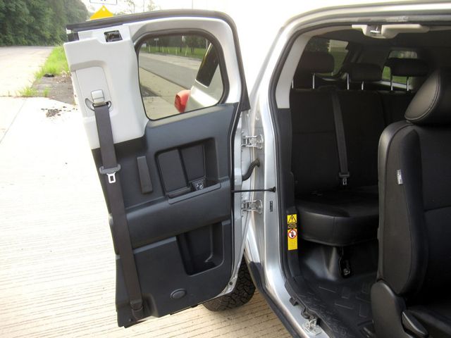 2008 Toyota FJ Cruiser 4WD 4dr Automatic - 23055405 - 26