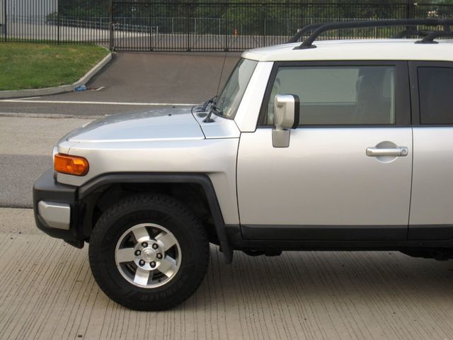 2008 Toyota FJ Cruiser 4WD 4dr Automatic - 23055405 - 6
