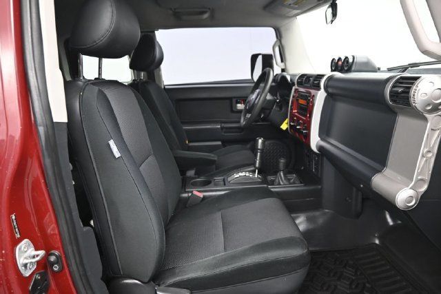 2008 Toyota FJ Cruiser 4WD 4dr Manual - 23091554 - 9