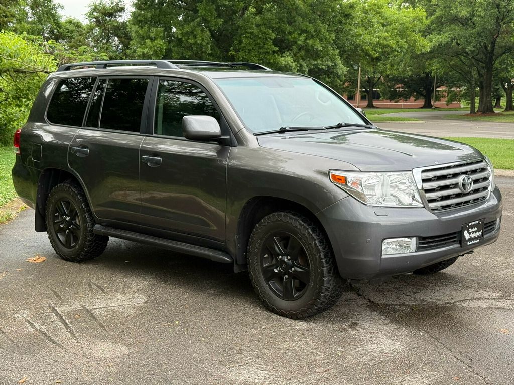 2008 Toyota Land Cruiser 200 Series, Upgrade Package! Third Row, Cool Box - 23031489 - 10