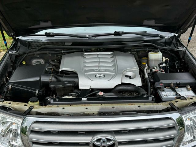 2008 Toyota Land Cruiser 200 Series, Upgrade Package! Third Row, Cool Box - 23031489 - 13