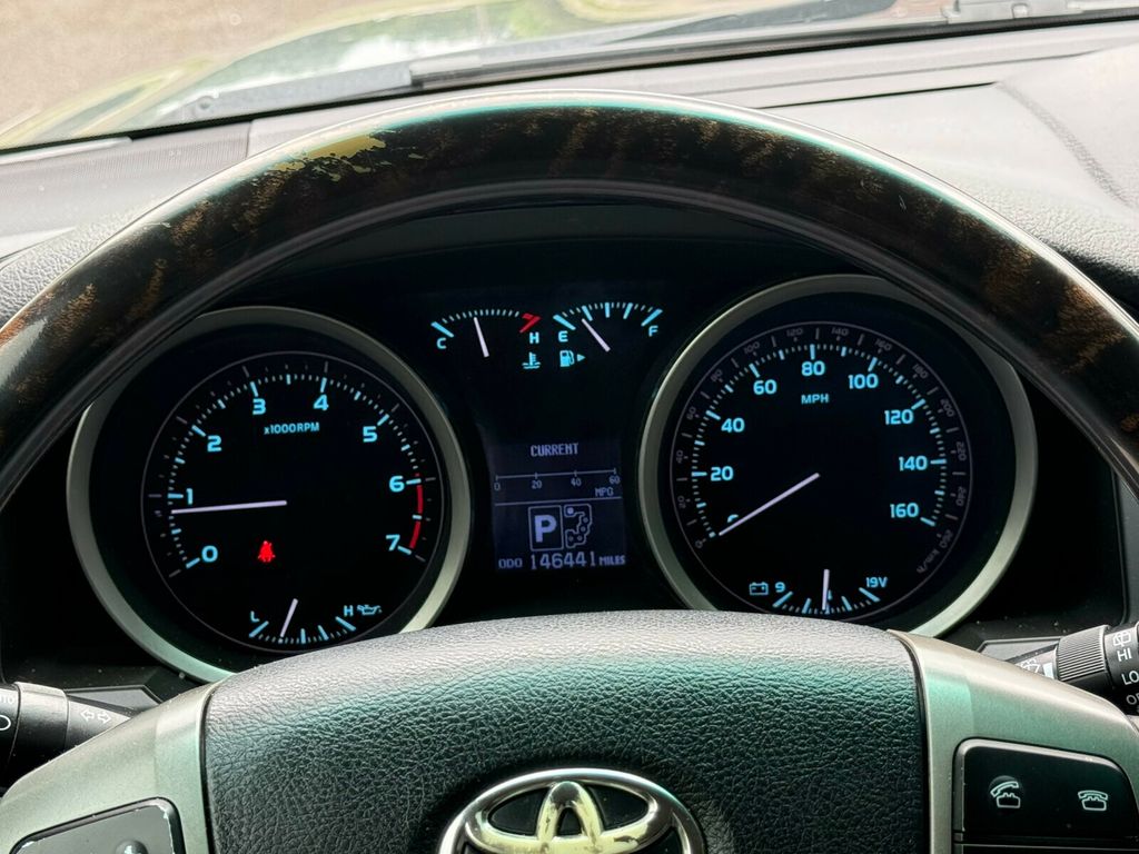 2008 Toyota Land Cruiser 200 Series, Upgrade Package! Third Row, Cool Box - 23031489 - 19
