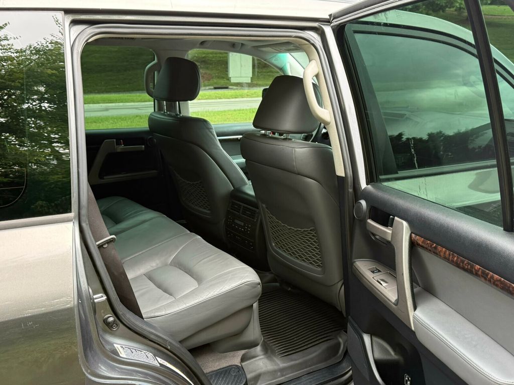 2008 Toyota Land Cruiser 200 Series, Upgrade Package! Third Row, Cool Box - 23031489 - 29