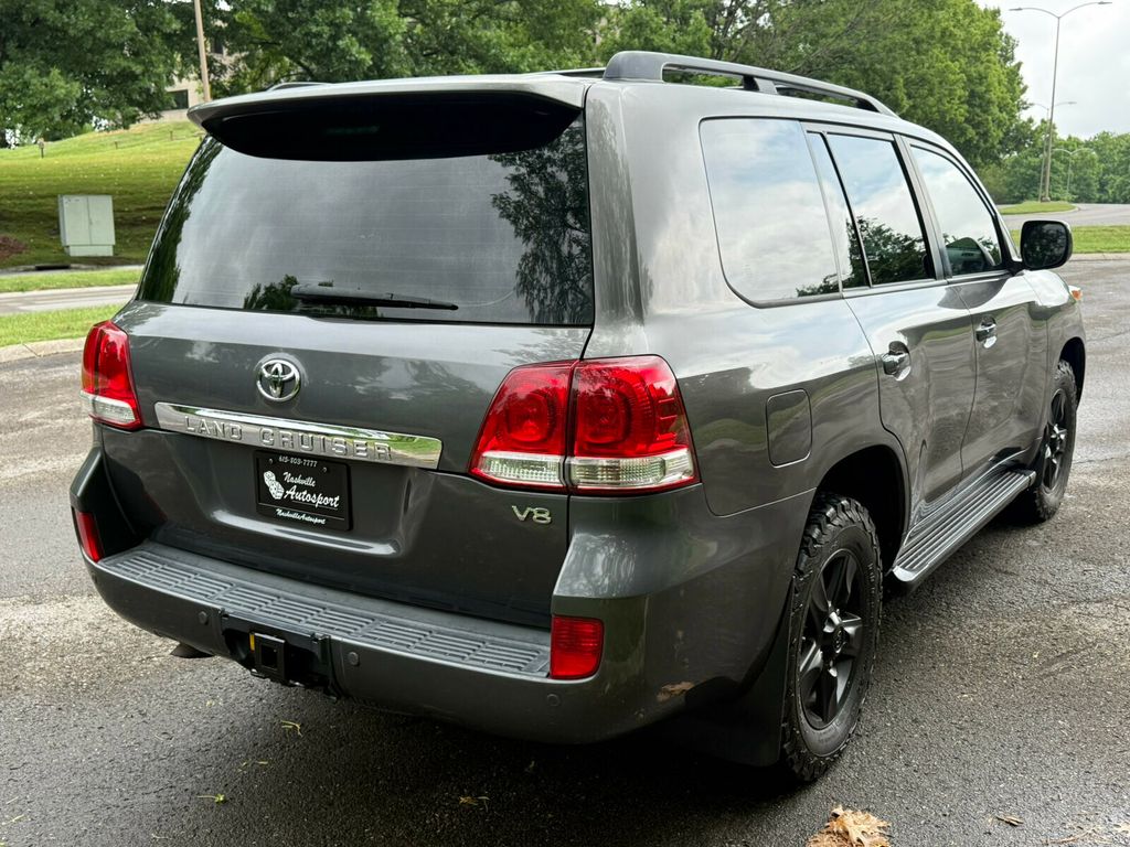2008 Toyota Land Cruiser 200 Series, Upgrade Package! Third Row, Cool Box - 23031489 - 7