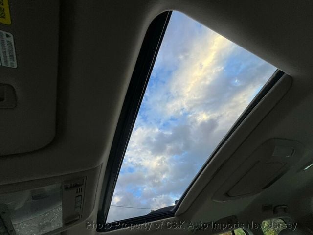 2008 Toyota Land Cruiser 4WD,WELL MAINTAIND,EXCEPTIONALLY CLEAN - 22939295 - 45