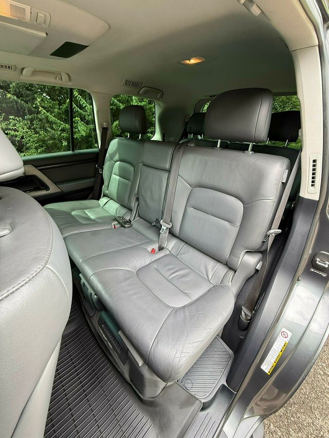 2008 Toyota Land Cruiser Upgrade Package/Cool Box/Heated Leather Seats/Tow Pkg - 23031489 - 24