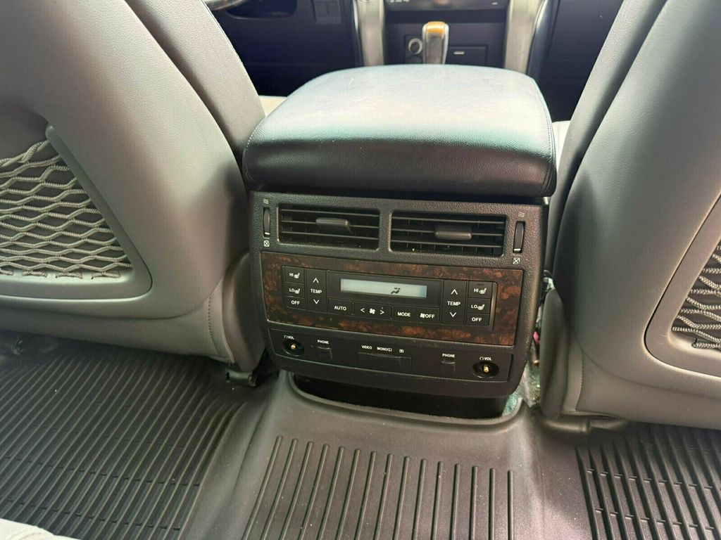 2008 Toyota Land Cruiser Upgrade Package/Cool Box/Heated Leather Seats/Tow Pkg - 23031489 - 32