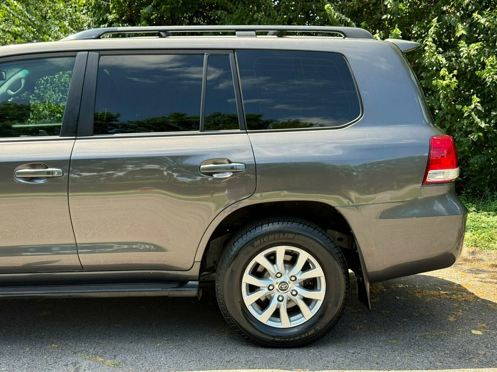 2008 Toyota Land Cruiser Upgrade Package/Cool Box/Heated Leather Seats/Tow Pkg - 23031489 - 5