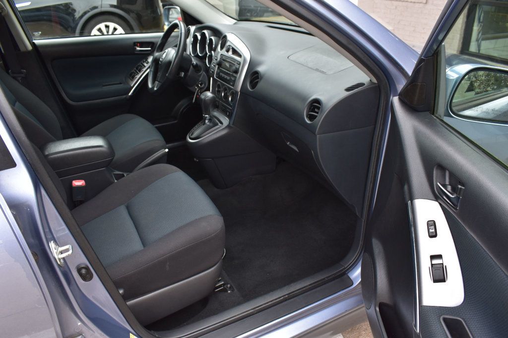 2008 Toyota Matrix 5dr Wagon Manual XR - 22938901 - 17