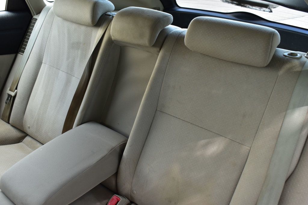 2008 Toyota Prius 5dr Hatchback - 23080328 - 19