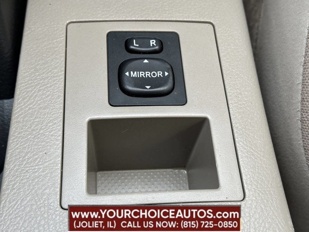 2008 Toyota RAV4 4WD 4dr V6 5-Speed Automatic - 22903938 - 38