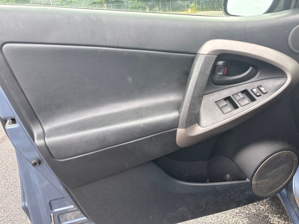 2008 Toyota RAV4 4WD 4dr V6 5-Speed Automatic Sport - 23073656 - 8