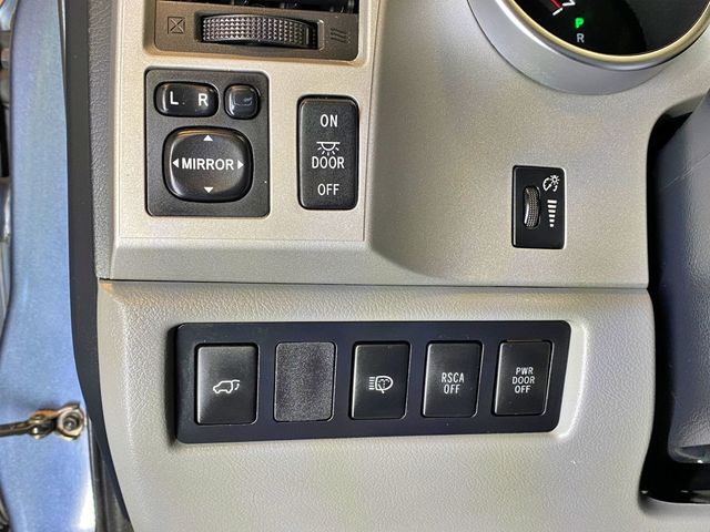 2008 Toyota Sequoia 4WD 4dr LV8 6-Speed Automatic Ltd - 23011285 - 21