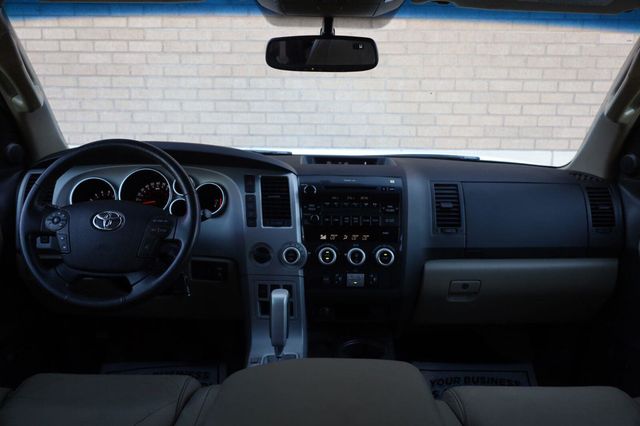 2008 Toyota Sequoia Limited - 23072901 - 31