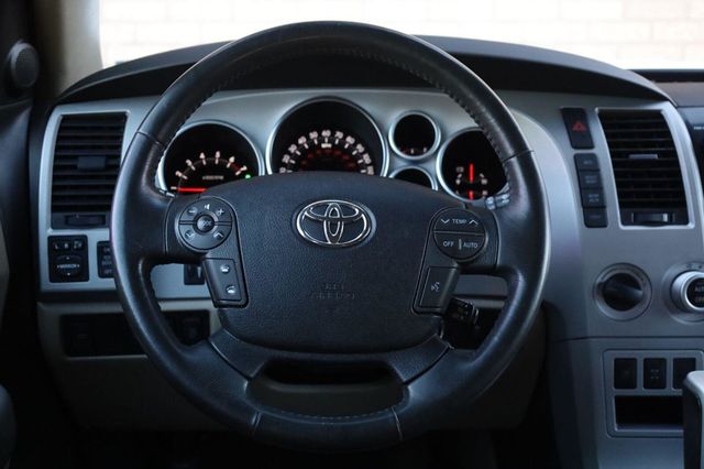 2008 Toyota Sequoia Limited - 23072901 - 32