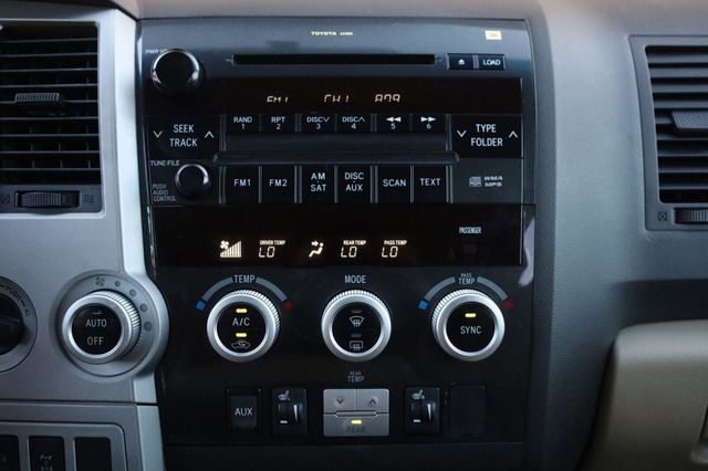 2008 Toyota Sequoia Limited - 23072901 - 42