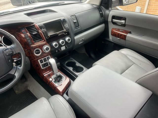 2008 Toyota Sequoia Platinum VA Rust Free Vehicle with Great Toyota Service History - 22968528 - 29