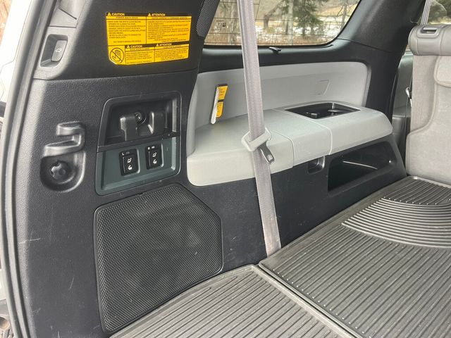 2008 Toyota Sequoia Platinum VA Rust Free Vehicle with Great Toyota Service History - 22968528 - 37