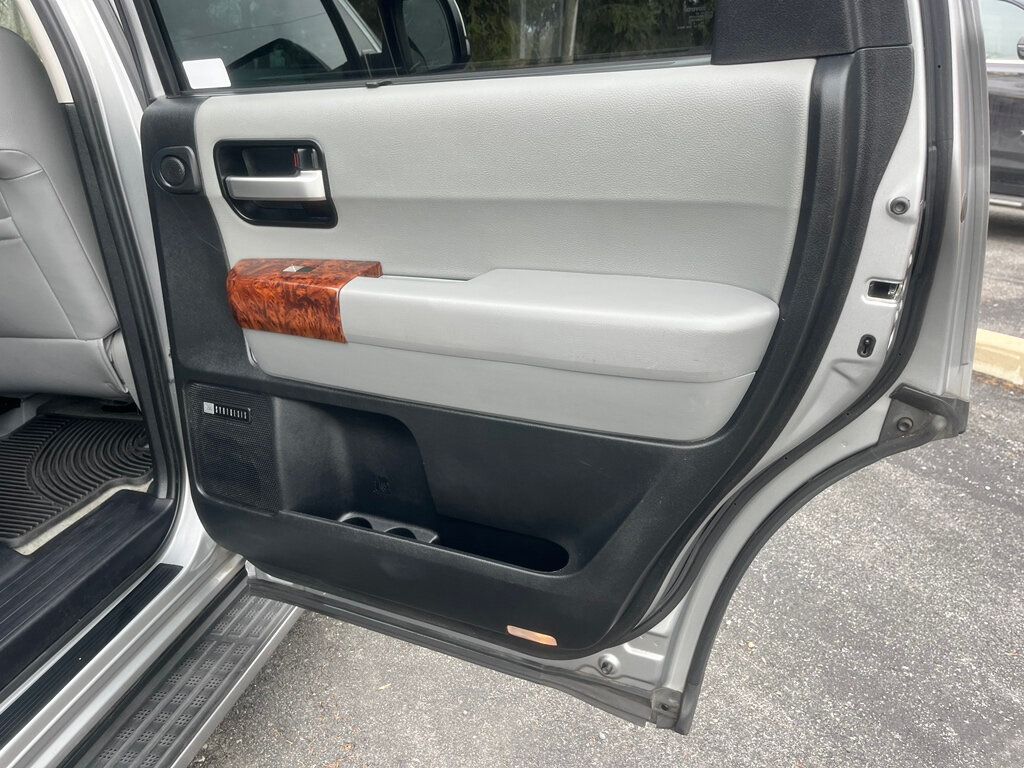 2008 Toyota Sequoia Platinum VA Rust Free Vehicle with Great Toyota Service History - 22968528 - 42