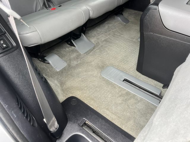 2008 Toyota Sequoia Platinum VA Rust Free Vehicle with Great Toyota Service History - 22968528 - 48