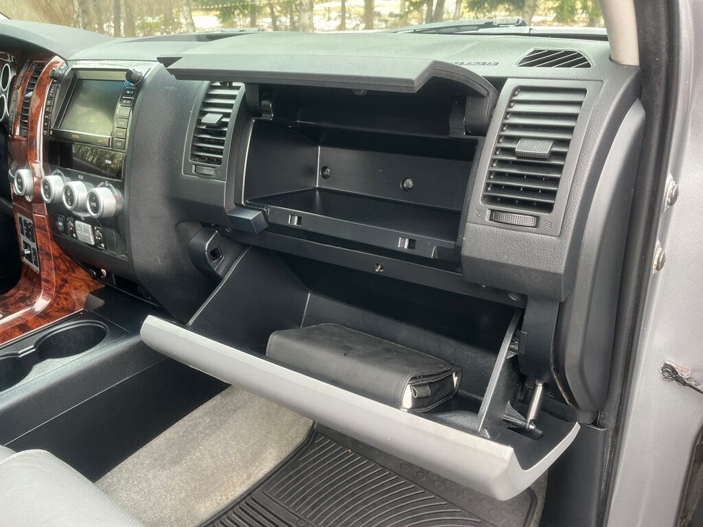 2008 Toyota Sequoia Platinum VA Rust Free Vehicle with Great Toyota Service History - 22968528 - 57