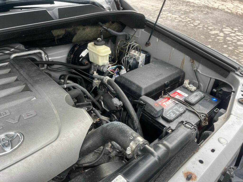 2008 Toyota Sequoia Platinum VA Rust Free Vehicle with Great Toyota Service History - 22968528 - 63