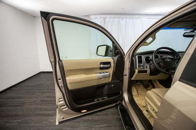 2008 Toyota Sequoia RWD 4dr LV8 6-Speed Automatic Ltd - 22982795 - 15