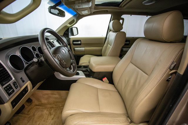 2008 Toyota Sequoia RWD 4dr LV8 6-Speed Automatic Ltd - 22982795 - 17